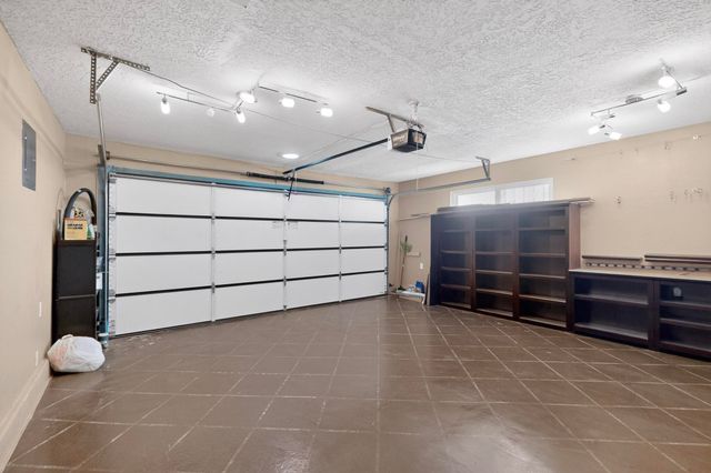 5419 Kachina Street NW, Albuquerque, NM 87120