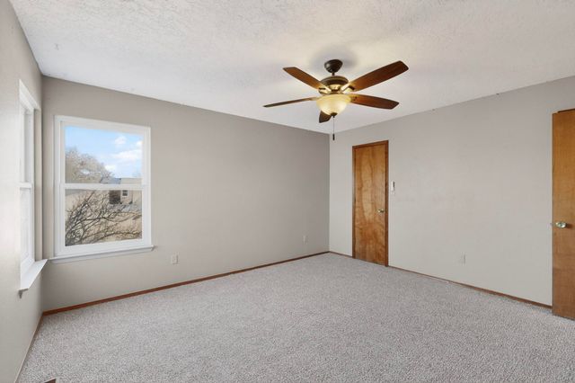 5419 Kachina Street NW, Albuquerque, NM 87120