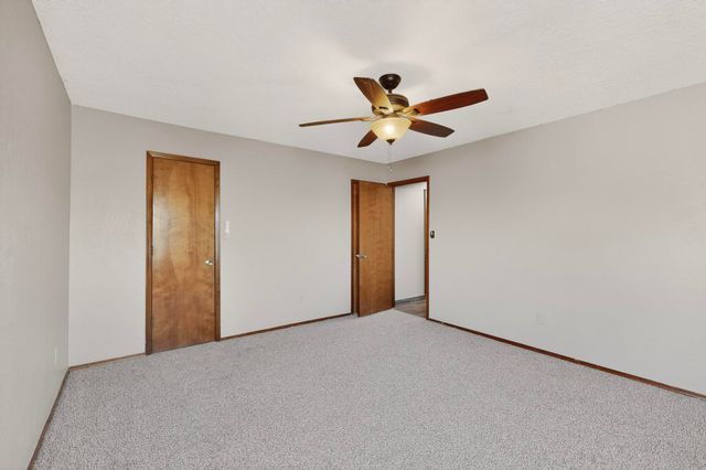 5419 Kachina Street NW, Albuquerque, NM 87120