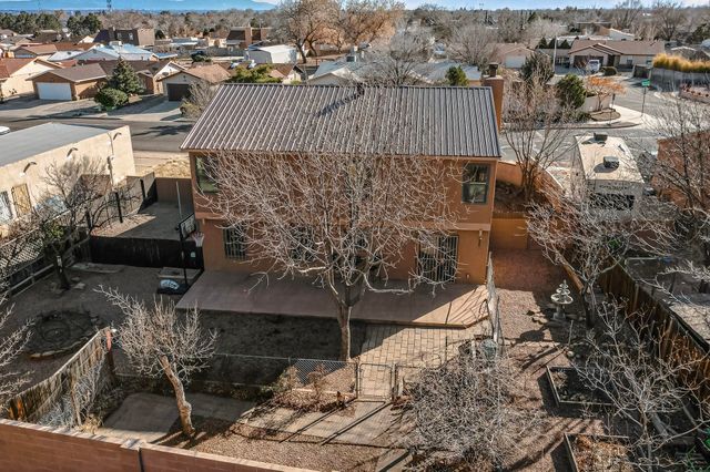 5419 Kachina Street NW, Albuquerque, NM 87120