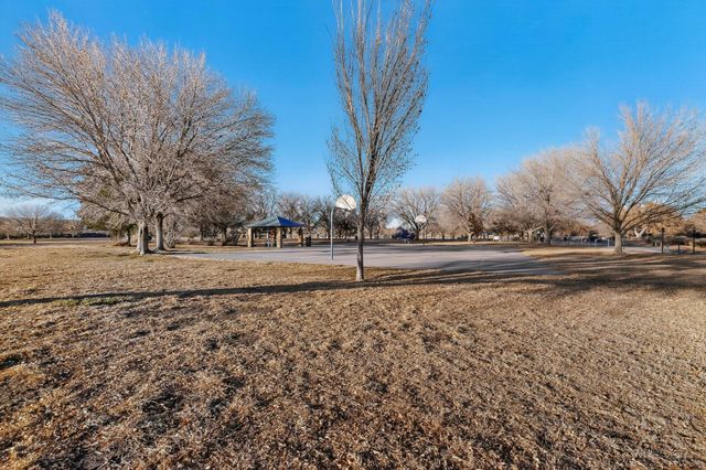 5419 Kachina Street NW, Albuquerque, NM 87120