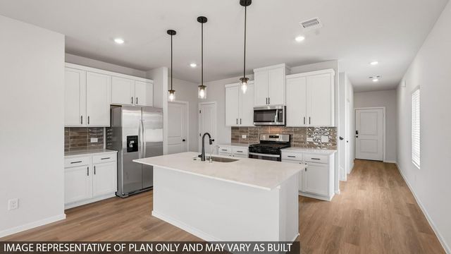 5113 Cooper Hawk Drive, Brookshire, TX 77423