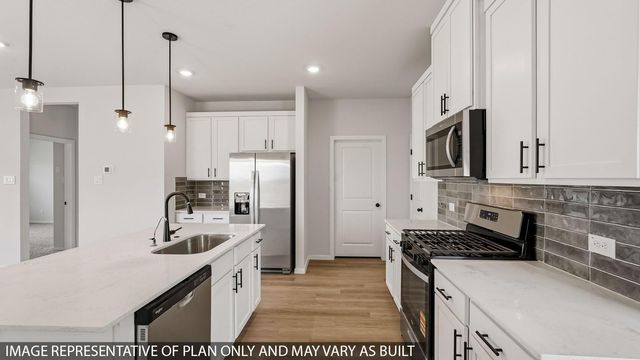 5113 Cooper Hawk Drive, Brookshire, TX 77423