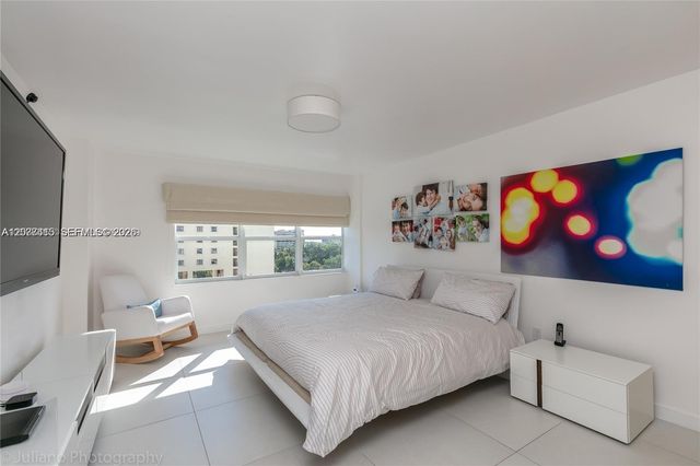 590 Ocean Drive 7C, Key Biscayne, FL 33149