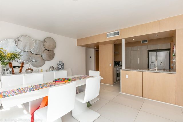 590 Ocean Drive 7C, Key Biscayne, FL 33149