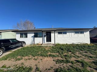 1536 Oxford Avenue, Sparks, NV 89431