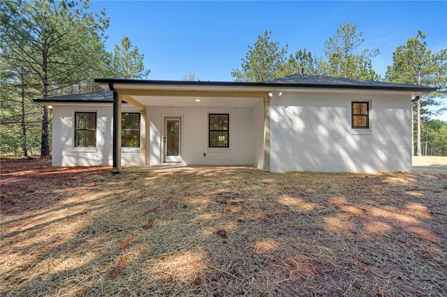 410 N Palmetto Street, Liberty, SC 29657