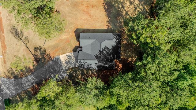 410 N Palmetto Street, Liberty, SC 29657