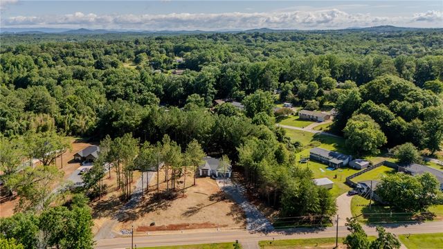 410 N Palmetto Street, Liberty, SC 29657