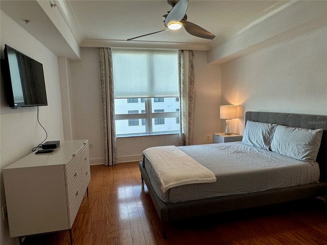 1350 MAIN STREET 1401, Sarasota, FL 34236