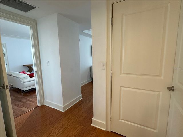 1350 MAIN STREET 1401, Sarasota, FL 34236