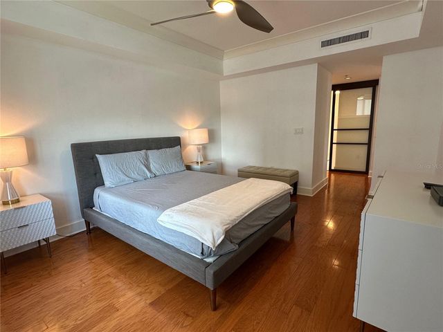 1350 MAIN STREET 1401, Sarasota, FL 34236