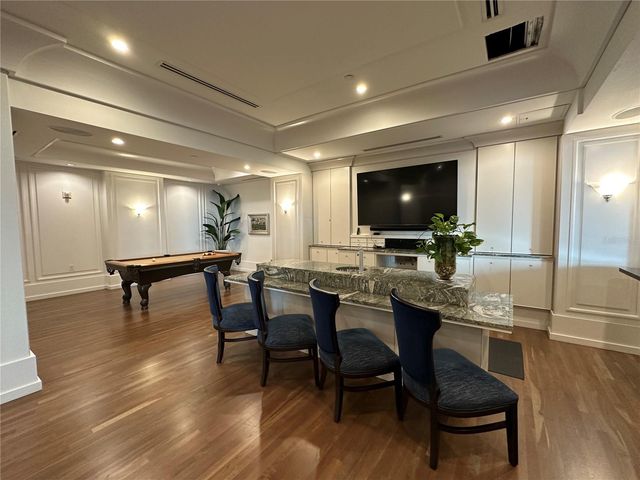 1350 MAIN STREET 1401, Sarasota, FL 34236