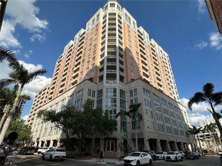 1350 MAIN STREET 1401, Sarasota, FL 34236