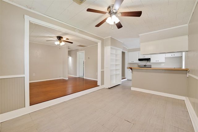 602 Parkway Street, Baytown, TX 77520