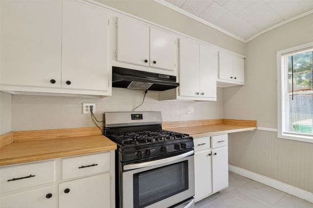602 Parkway Street, Baytown, TX 77520