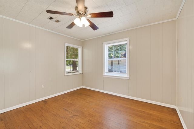 602 Parkway Street, Baytown, TX 77520