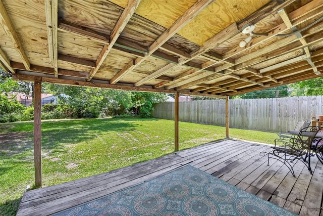 602 Parkway Street, Baytown, TX 77520