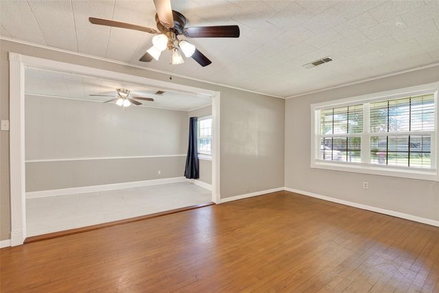 602 Parkway Street, Baytown, TX 77520