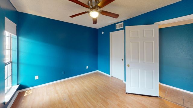 1603 N Garrett Avenue 203, Dallas, TX 75206