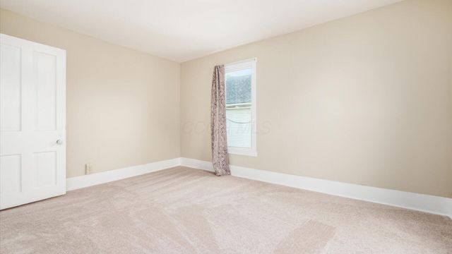 64 W Harrison Street, Newark, OH 43055