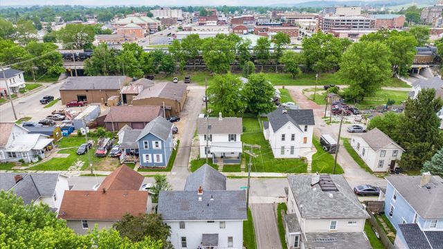 64 W Harrison Street, Newark, OH 43055