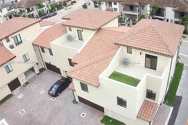 8370 NW 49th St 8370, Doral, FL 33166