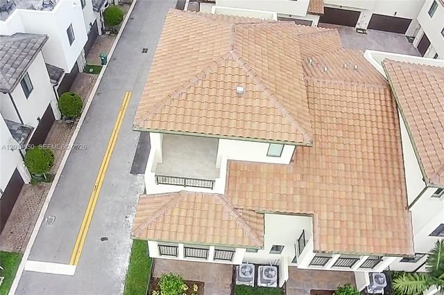 8370 NW 49th St 8370, Doral, FL 33166