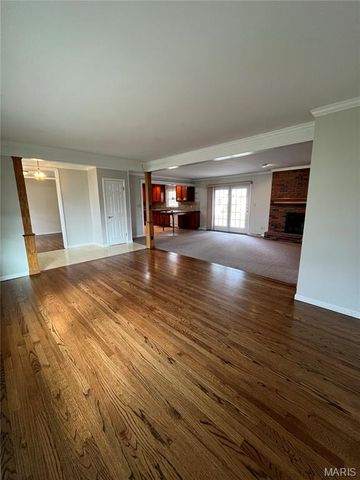 806 Camp Street, Washington, MO 63090