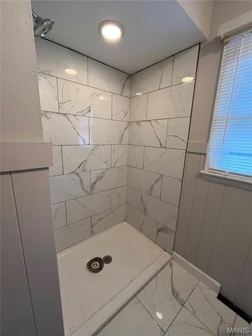 806 Camp Street, Washington, MO 63090