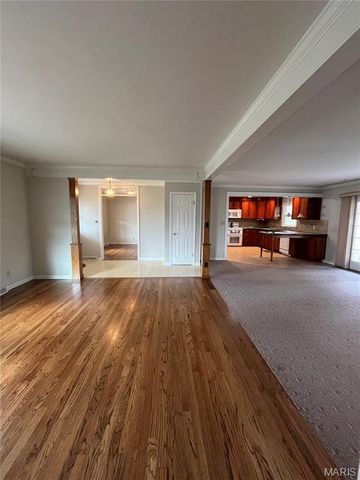 806 Camp Street, Washington, MO 63090