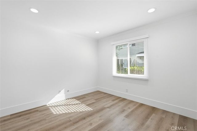 1741 Tustin 15D, Costa Mesa, CA 92627