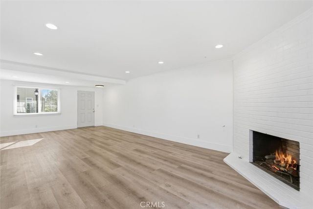 1741 Tustin 15D, Costa Mesa, CA 92627