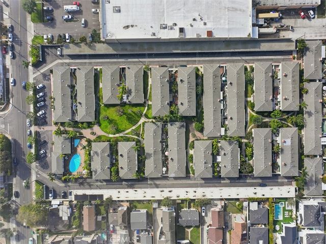 1741 Tustin 15D, Costa Mesa, CA 92627