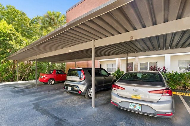 2438 ENTERPRISE ROAD 4, Clearwater, FL 33763