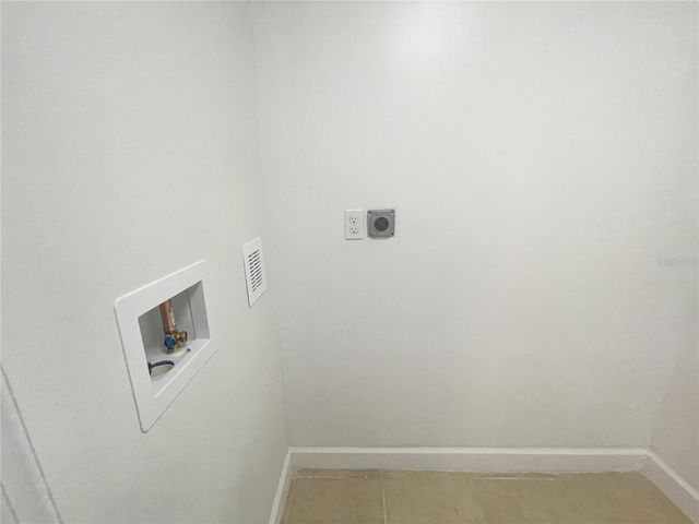 2625 STATE ROAD 590 1211, Clearwater, FL 33759