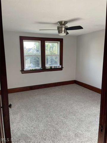 1273 Pondview Avenue, Akron, OH 44305