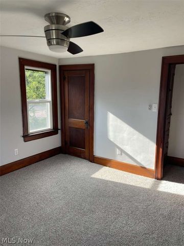 1273 Pondview Avenue, Akron, OH 44305