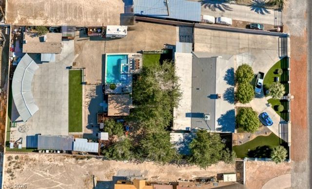 2295 North Gateway Road, Las Vegas, NV 89115