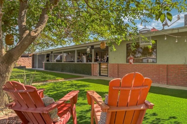 2295 North Gateway Road, Las Vegas, NV 89115