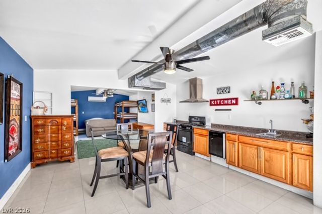 2295 North Gateway Road, Las Vegas, NV 89115