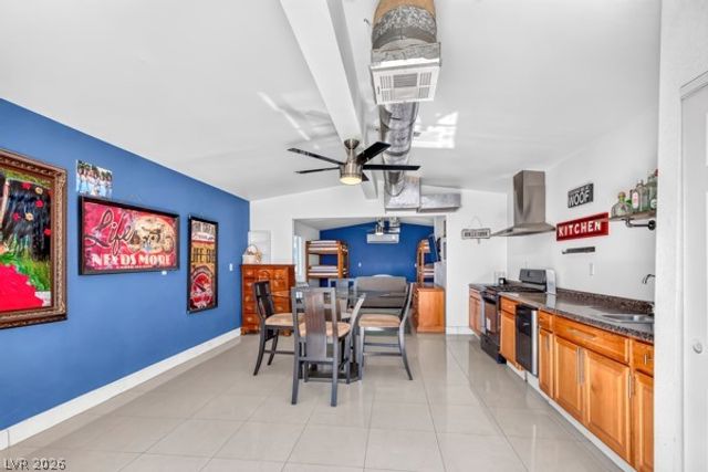 2295 North Gateway Road, Las Vegas, NV 89115