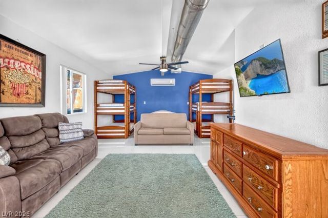 2295 North Gateway Road, Las Vegas, NV 89115