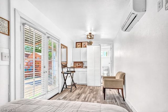 2295 North Gateway Road, Las Vegas, NV 89115
