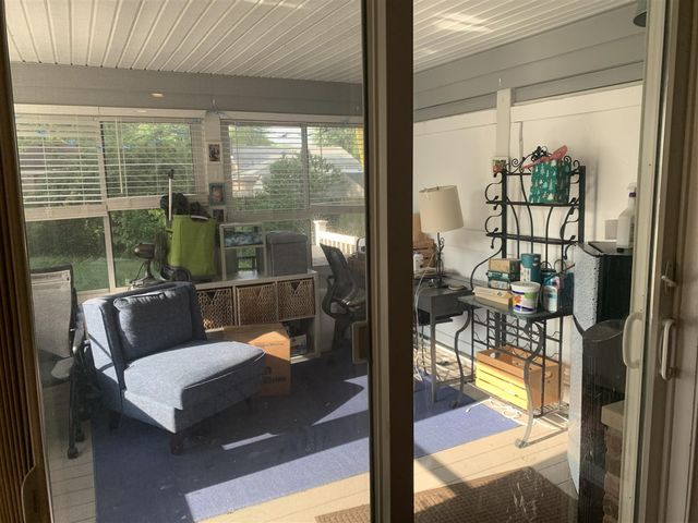 30207 Westfield Street, Livonia, MI 48150