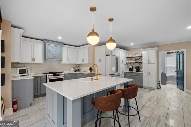 2014 S 16 Highway, Carrollton, GA 30116