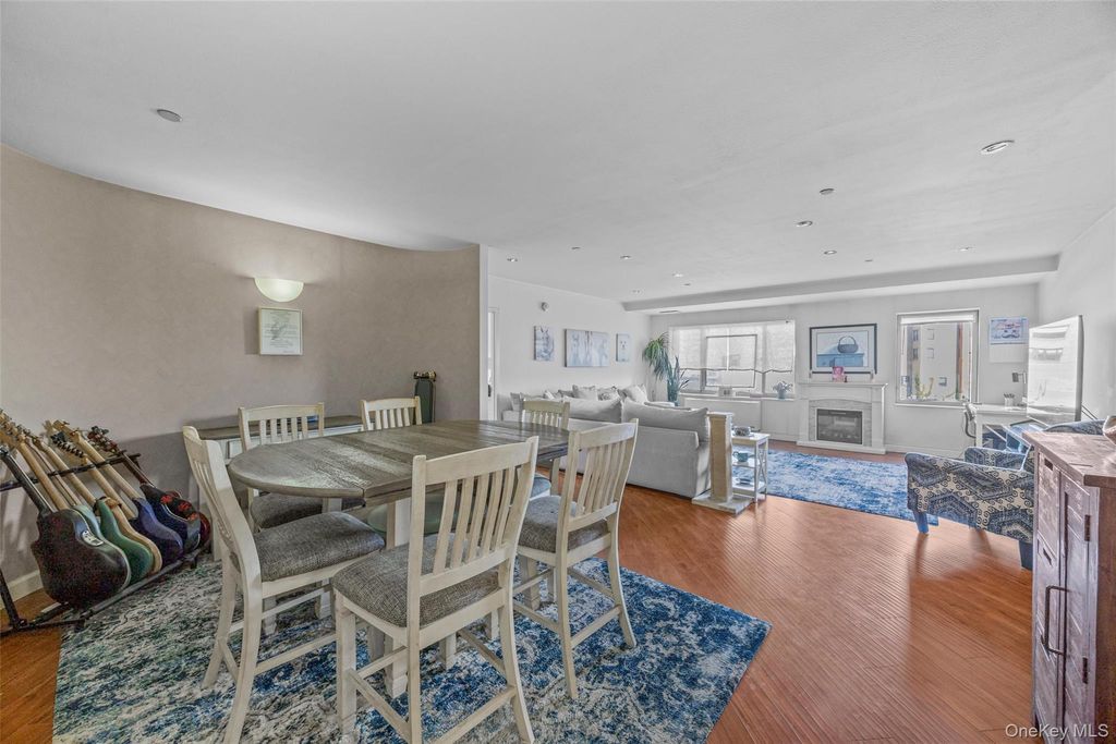 136 Beach 117th Street 2H, Rockaway Park, NY 11694 — photo 4