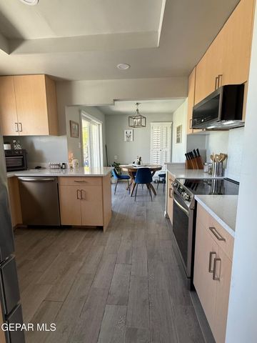 1005 Singing Hills Drive, El Paso, TX 79912