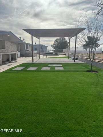 1005 Singing Hills Drive, El Paso, TX 79912