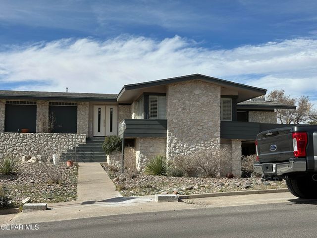 1005 Singing Hills Drive, El Paso, TX 79912